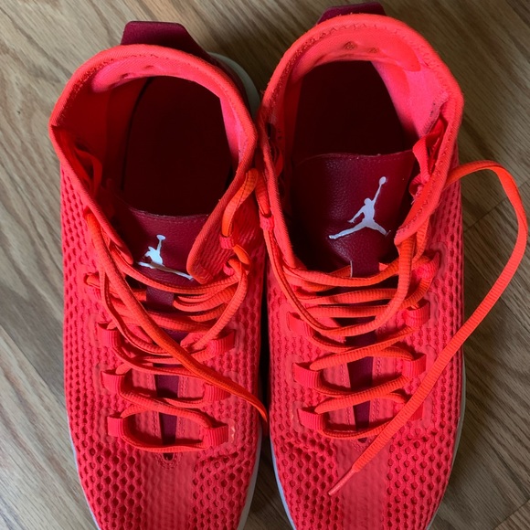 Brand New NEVER WORN Jordan Lace Ups. Size 11 main image 6